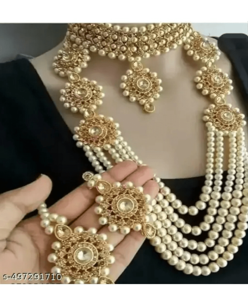 Pearls jewellery set